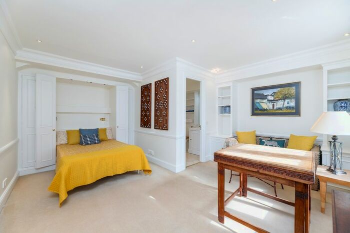 1 Bedroom Flat To Rent In Cranley Gardens, London, SW7