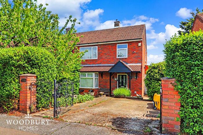 3 Bedroom End Of Terrace House For Sale In Chester Road, Loughton, IG10