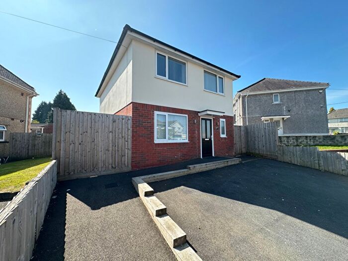 3 Bedroom Detached House For Sale In Park Road, Swansea, SA4