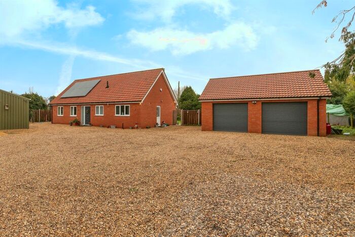 3 Bedroom Detached Bungalow For Sale In Little Melton Road, Little Melton, Norwich, NR9