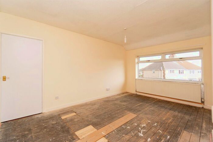 3 Bedroom Semi-Detached House For Sale In Ruskin Avenue, Liscard, Wallasey, CH44
