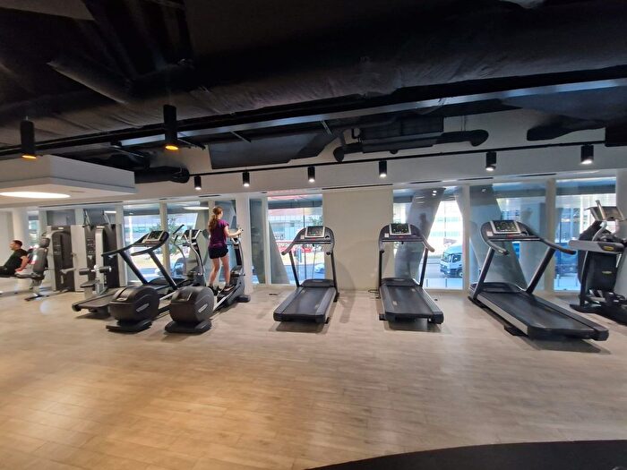 1 Bedroom Flat To Rent In Saffron Central Square, Croydon, CR0