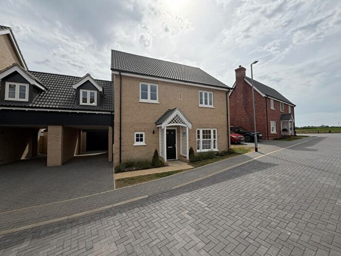 4 Bedroom Detached House For Sale In Ethelwold Drive, Wickham Market, Woodbridge, IP13