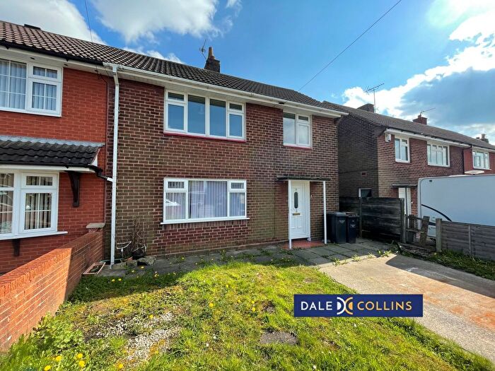 3 Bedroom Semi-Detached House To Rent In Gloucester Road, Kidsgrove, ST7