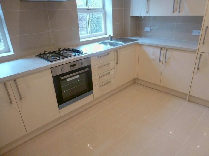 3 Bedroom Property To Rent In Eglantine Close, Oadby, Leicester LE2