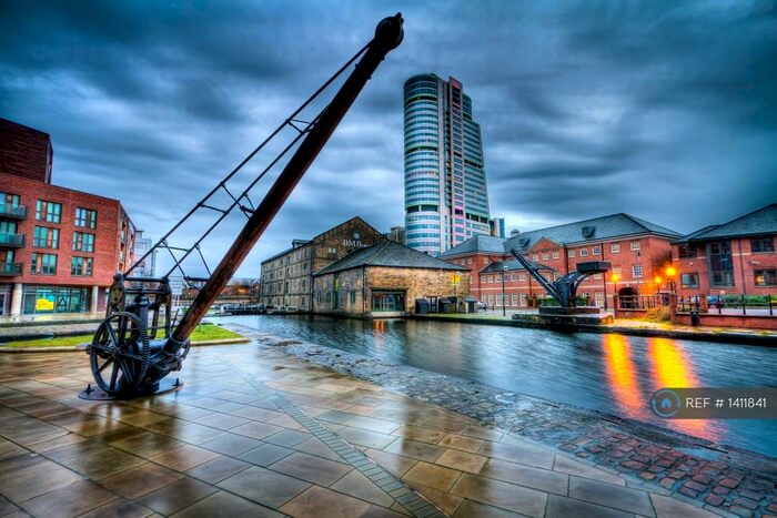 2 Bedroom Flat To Rent In Water Lane, Leeds, LS11