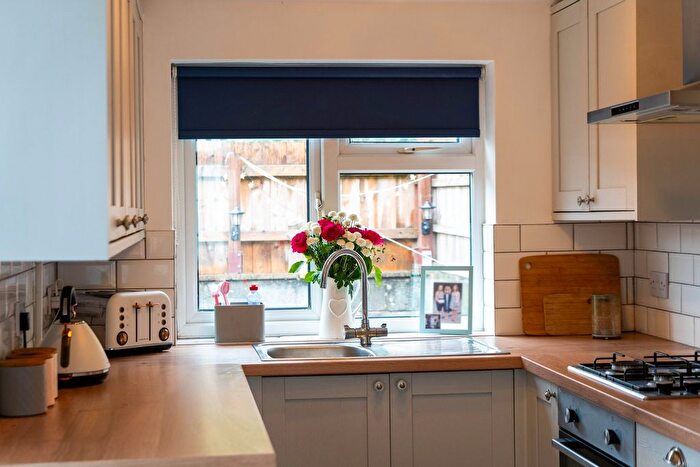 2 Bedroom Terraced House For Sale In King Street, Builth Wells, LD2