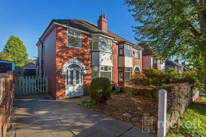 3 Bedroom Semi-Detached House To Rent In Lincoln Avenue, Clayton, Newcastle Under Lyme, Staffordshire, ST5