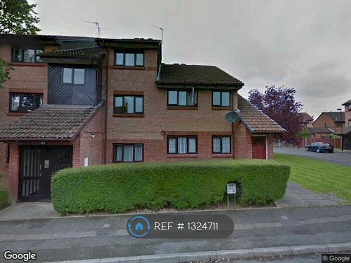 1 Bedroom Flat To Rent In Chasewood Avenue, Enfield EN2