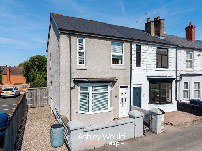 3 Bedroom End Of Terrace House For Sale In Short Street, Halesowen, B63