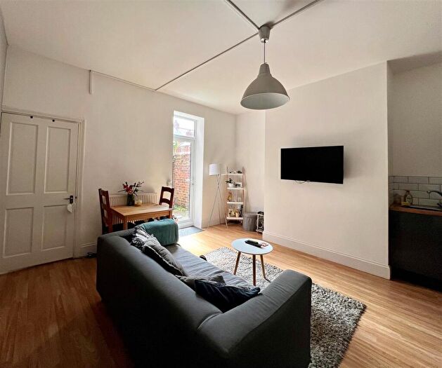 2 Bedroom Apartment To Rent In Hazelwood Avenue, Jesmond, NE2
