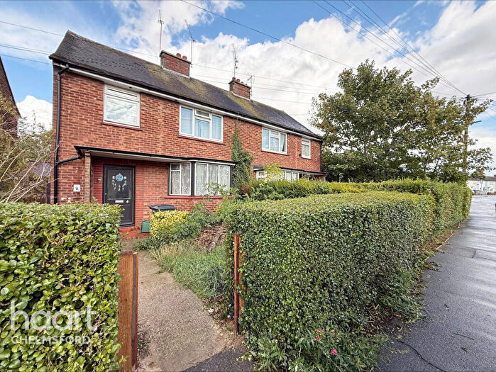 1 Bedroom Maisonette For Sale In Langton Avenue, Chelmsford, CM1