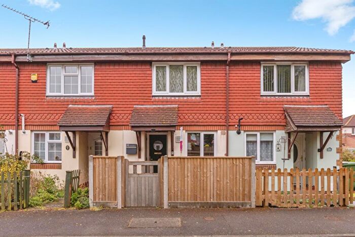 2 Bedroom Terraced House For Sale In Templeton Close, Portsmouth, PO2