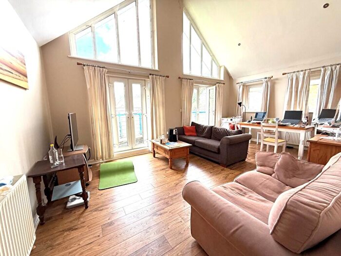 3 Bedroom Apartment To Rent In Powhay Mills, Tudor Street, EX4