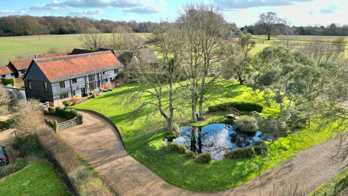 4 Bedroom Barn Conversion For Sale In Honor End Lane, Prestwood, HP16