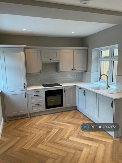 1 Bedroom End Of Terrace House To Rent In Douglas Road, Kingston Upon Thames, KT1