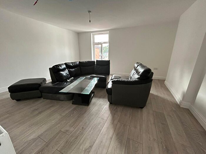 1 Bedroom Apartment To Rent In Kingsbury Road, Erdington, Birmingham, B24