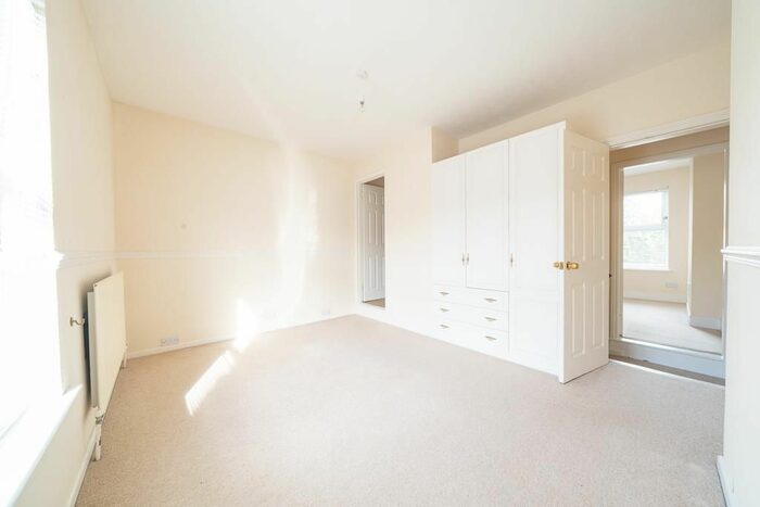 2 Bedroom Terraced House For Sale In Cherry Street, Warwick, CV34