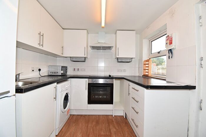 4 Bedroom Terraced House To Rent In New Windsor Terrace, Falmouth, TR11