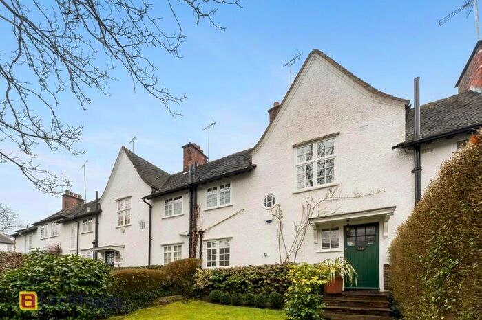 3 Bedroom Cottage To Rent In Oakwood Road, Hampstead Garden Suburb, NW11