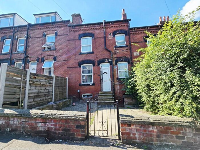 2 Bedroom Terraced House To Rent In Bexley Terrace, Harehills, Leeds, LS8