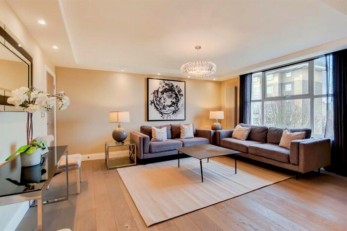 3 Bedroom Flat To Rent In St Johns Wood Park, London, NW8