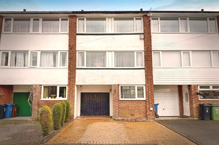 3 Bedroom Terraced House For Sale In Basle Close, Bramhall, SK7