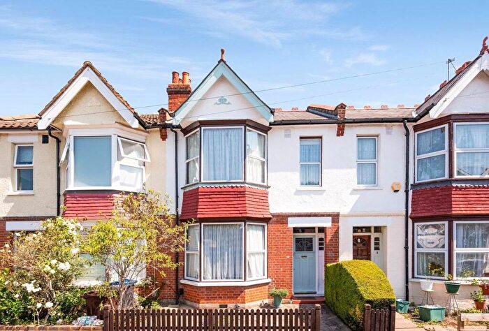 3 Bedroom Terraced House For Sale In Douglas Avenue, Motspur Park, KT3
