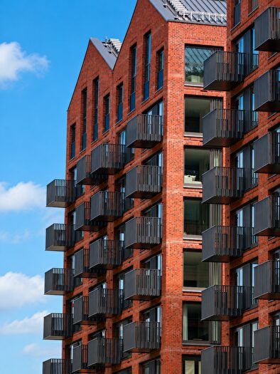 2 Bedroom Apartment For Sale In Penthouse Apartment, Glasswater Locks, , Sqft, B4