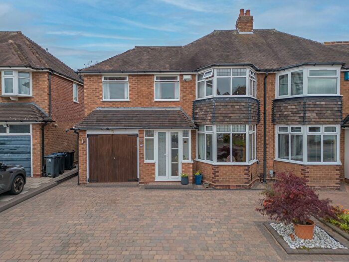 3 Bedroom Semi-detached House For Sale In Denholm Road, Boldmere, Sutton Coldfield, B73