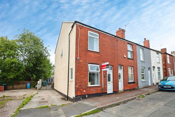 2 Bedroom End Of Terrace House For Sale In Mill Street, Mansfield, Nottinghamshire, NG18