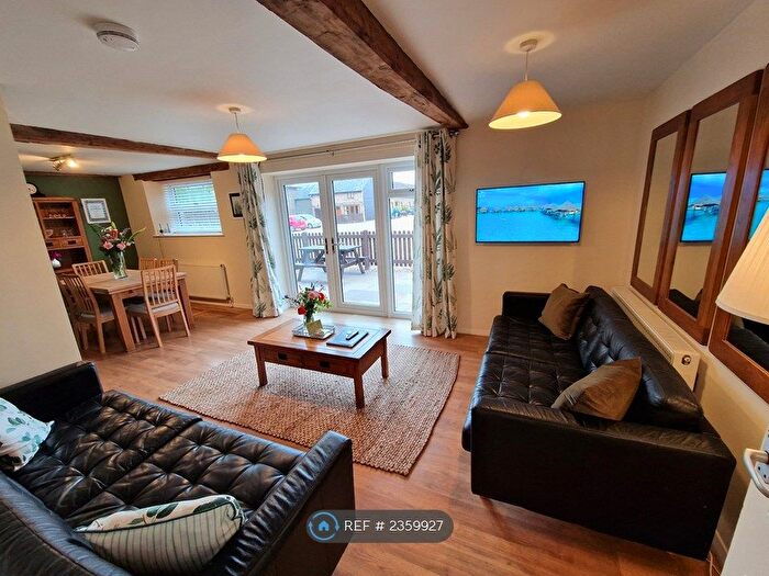 3 Bedroom End Of Terrace House To Rent In Town Farm, Ivinghoe, Leighton Buzzard, LU7