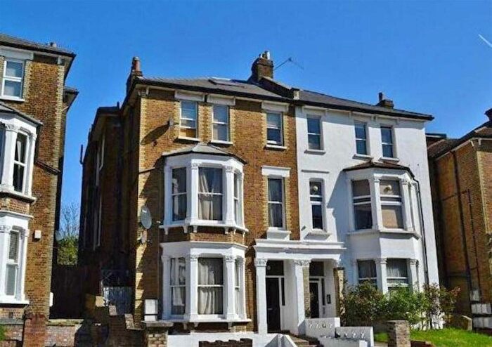 1 Bedroom Flat To Rent In Fordwych Road, London, NW2