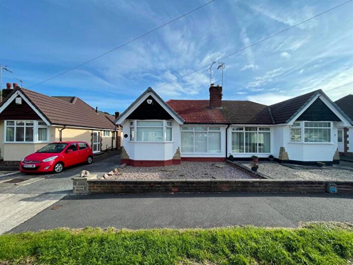 2 Bedroom Semi-Detached Bungalow For Sale In Heywood Boulevard, Thingwall, Wirral, CH61