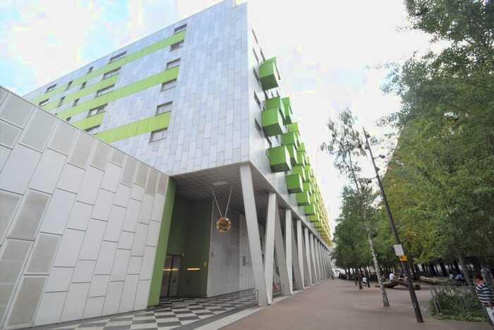 2 Bedroom Flat To Rent In Schrier, Ropeworks, Arboretum Place, Barking, Essex, IG11