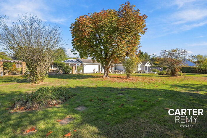 3 Bedroom Detached Bungalow For Sale In Osborne Road, Bowers Gifford, SS13