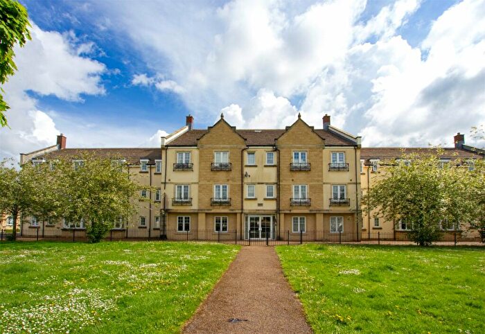2 Bedroom Apartment To Rent In Woodley Green, Witney, Oxfordshire, OX28
