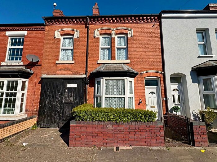 3 Bedroom Property To Rent In Prestbury Road, Birmingham, B6