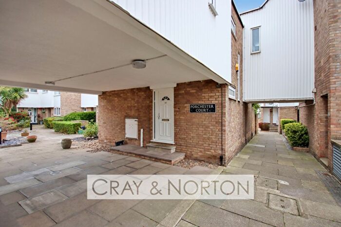 4 Bedroom End Of Terrace House To Rent In Kempton Walk, Croydon, CR0