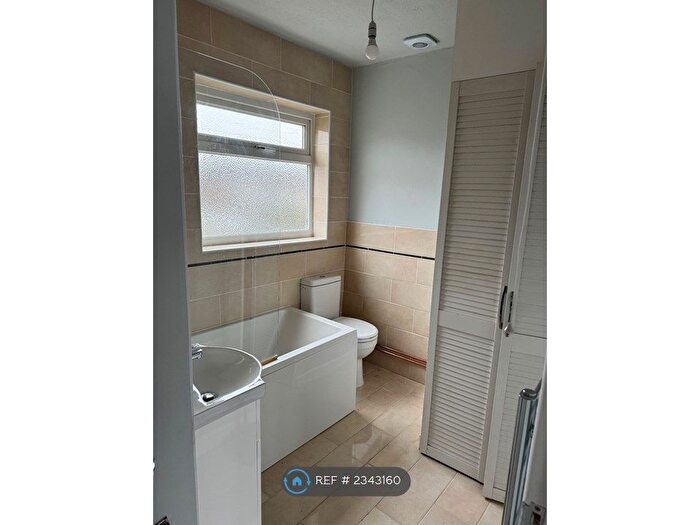 1 Bedroom Maisonette To Rent In Seaton Gardens, Ruislip, HA4
