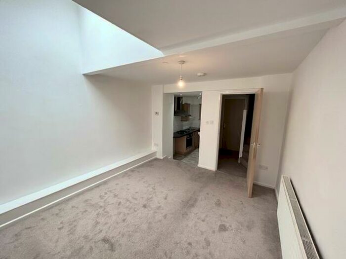2 Bedroom Town House To Rent In Ascension Mews, Firth Crescent, Maltby, Rotherham, S66