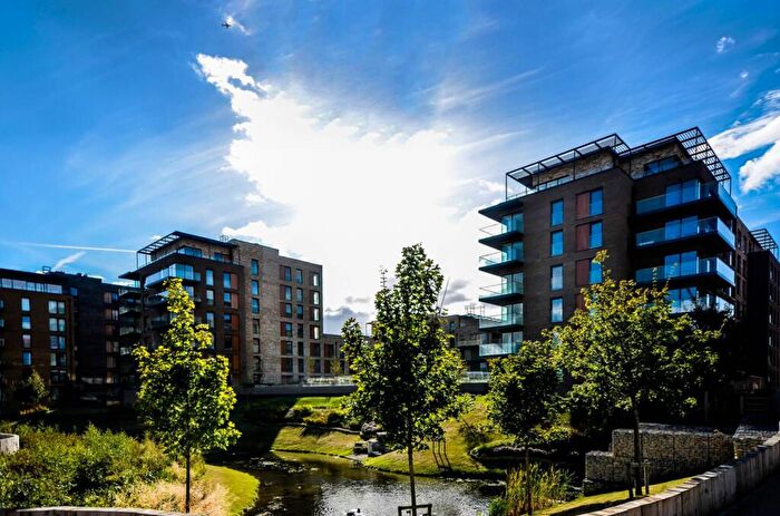 2 Bedroom Flat To Rent In Saundby Lane, Kidbrooke, London, SE3