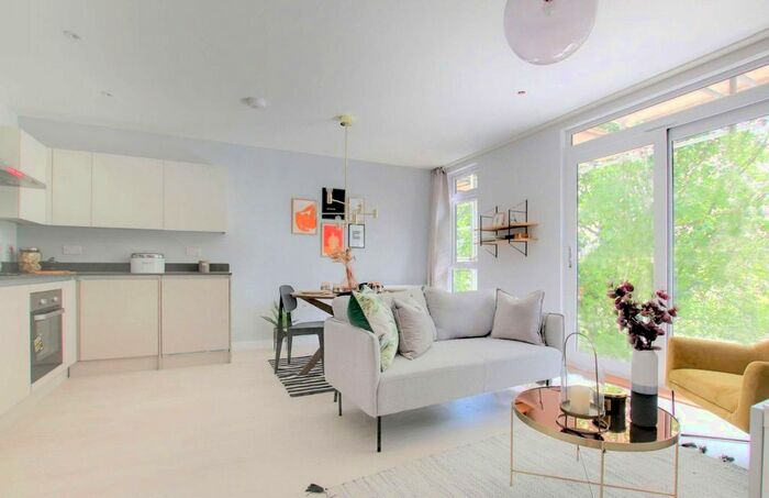 1 Bedroom Flat To Rent In Wisteria House, Wych, CM20