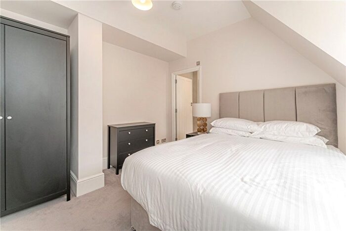 1 Bedroom Property To Rent In Bury Street, St James's, London, SW1Y