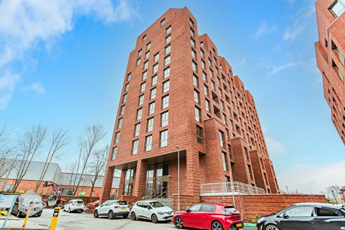 2 Bedroom Flat To Rent In Trafford Gardens, Botanical Avenue, Old Trafford, Manchester, M16