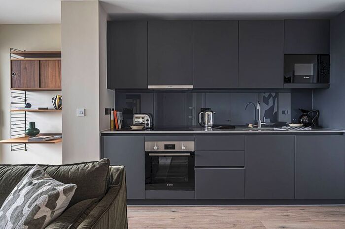 1 Bedroom Flat To Rent In Reed Avenue, Bow, London, E3