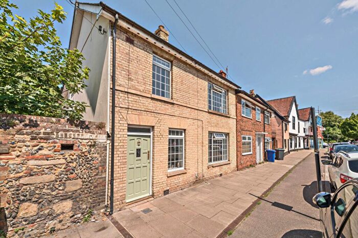 4 Bedroom Semi-Detached House For Sale In Eastgate Street, Bury St. Edmunds, IP33