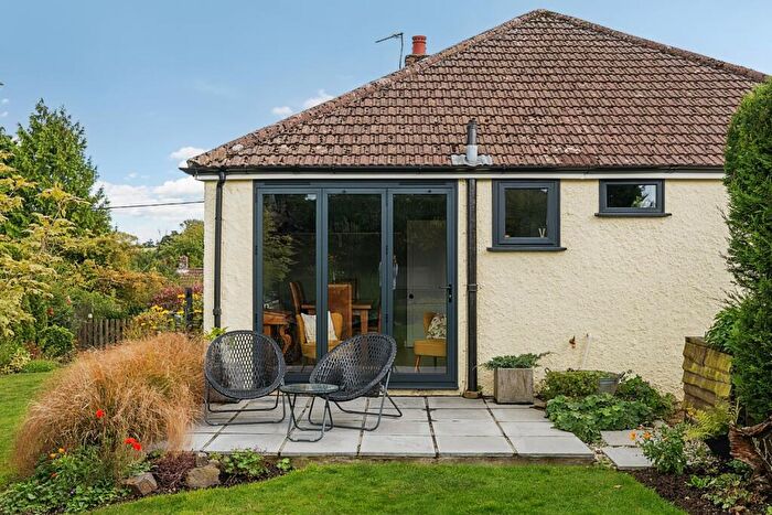3 Bedroom Detached Bungalow For Sale In Westfield Lane, Etchinghill, Folkestone, CT18