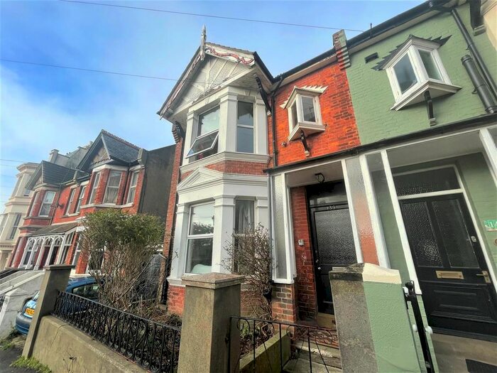 4 Bedroom Semi-Detached House To Rent In Priory Road, Hastings, TN34