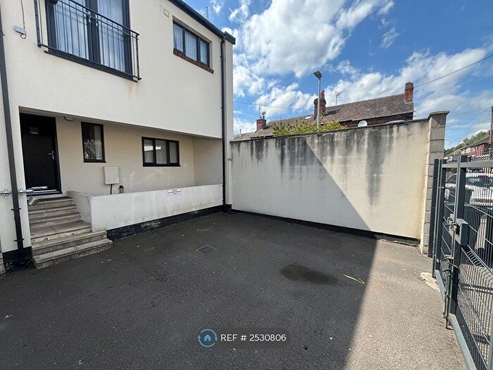 1 Bedroom Flat To Rent In Sun Street, Stoke-On-Trent, ST1